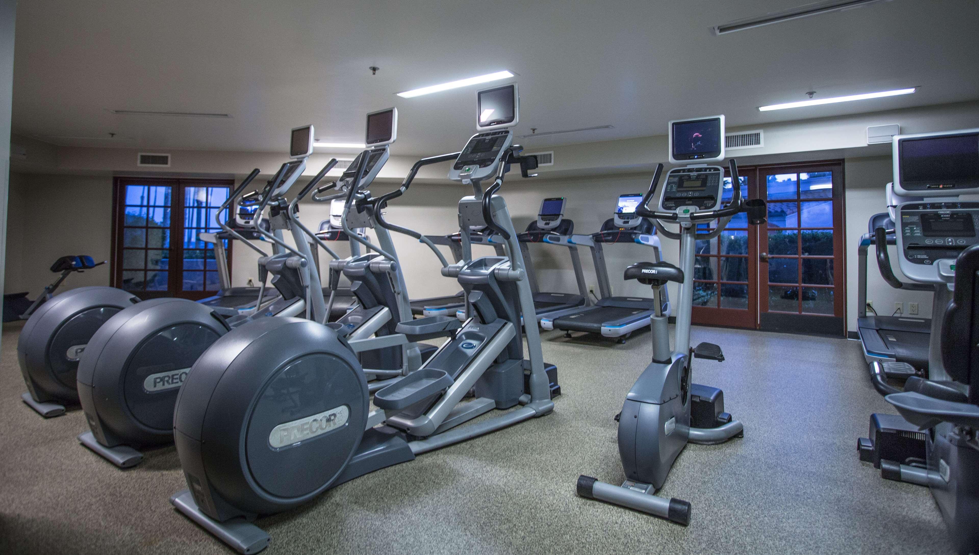 Hilton Santa Barbara Beachfront Resort Екстер'єр фото