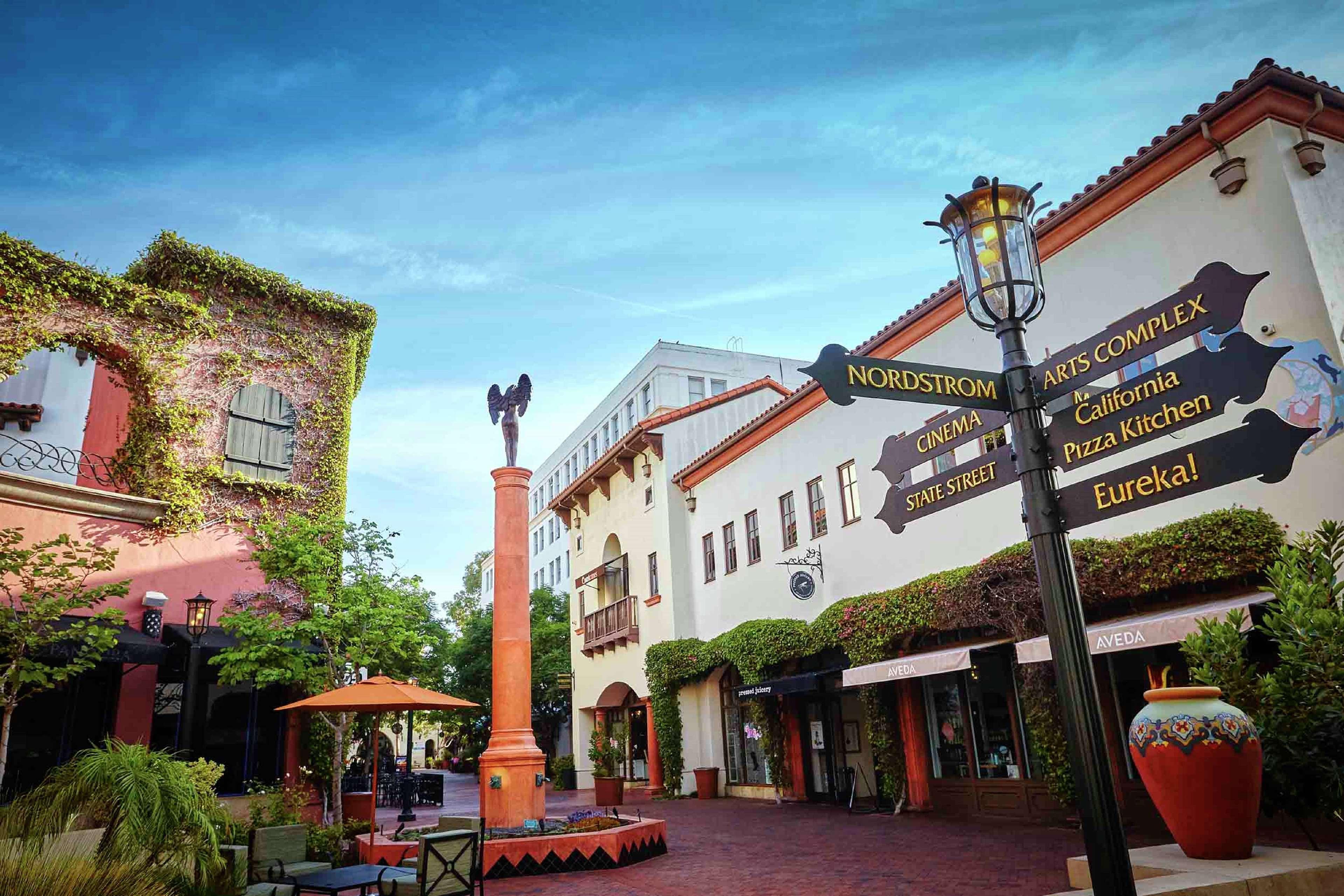 Hilton Santa Barbara Beachfront Resort Екстер'єр фото